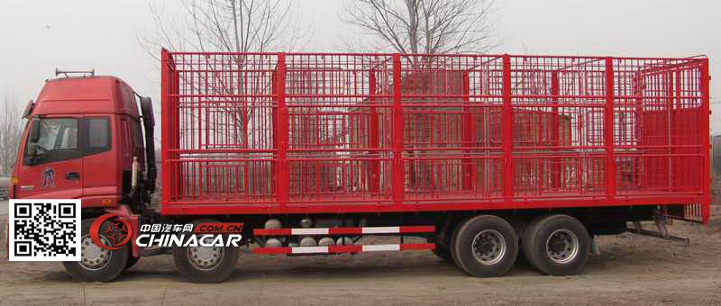 BJ5313CCQ畜禽運輸車 安全高效，助力畜牧物流升級